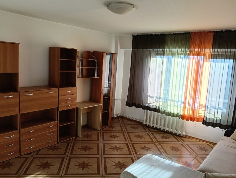 Mihai Bravu, Muncii,